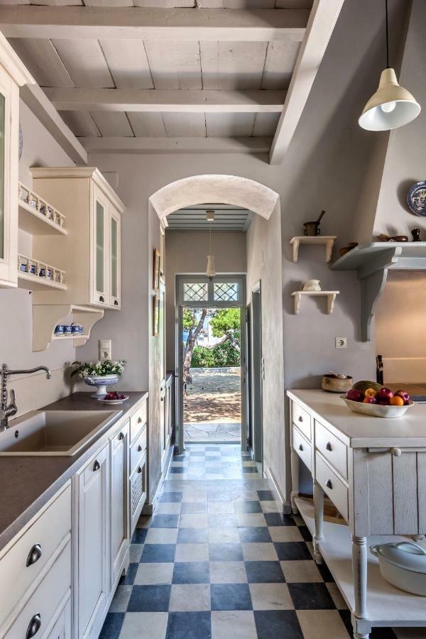Villa Dellagracia Mansion In Poseidonia Syros à Posidhonía Extérieur photo